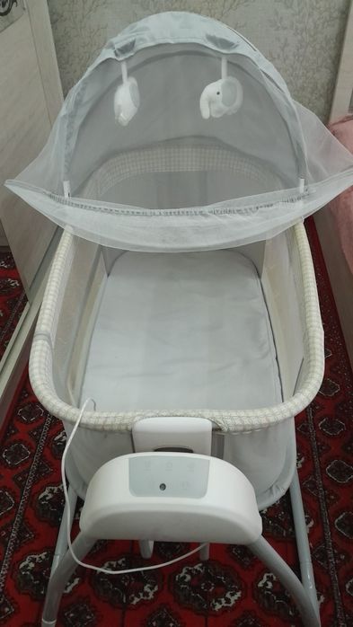 Детская люлька с музыкой и пультом! Срочно!