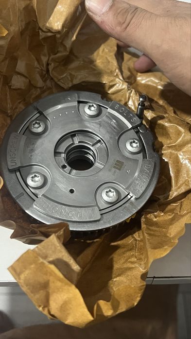 Муфта распредвал Mercedes MAHLE новый