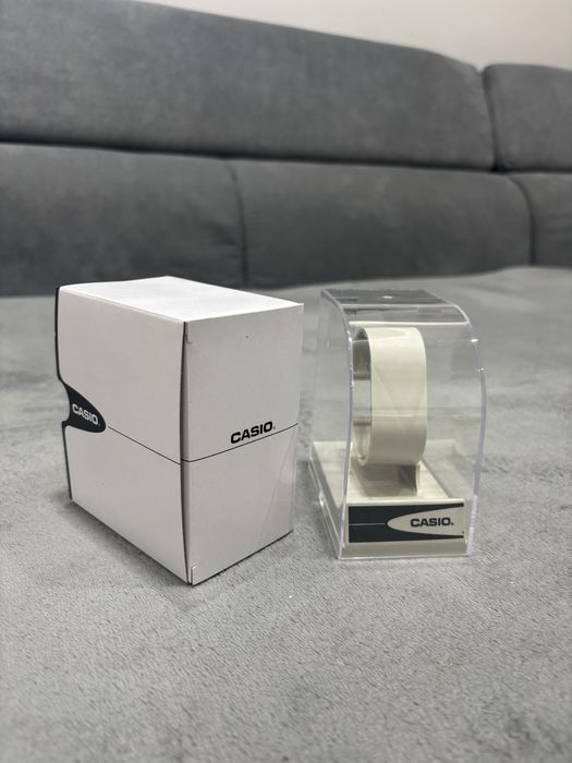 Часовник на casio.