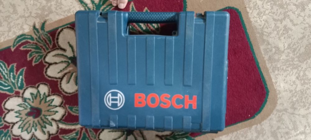 Продам префоратор BOSCH