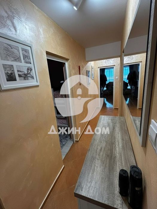 Тристаен апартамент с ГЛЕДКА КЪМ МОРЕТО и БЕЗ ТАКСА ПОДДРЪЖКА в гр. С
