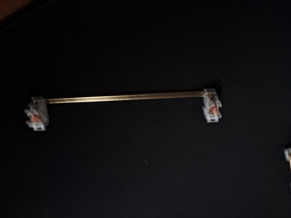 Стабилизаторы для клавиш : del , space , shift