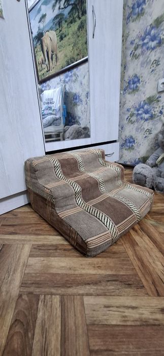Мягкая лестница для собак.