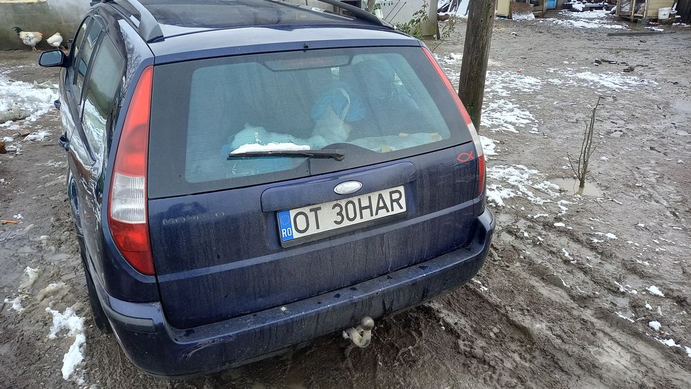 Vand sau schimb FORD MONDEO (urgent )