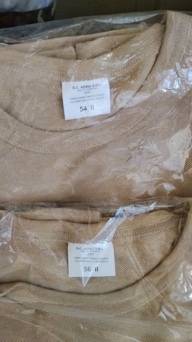 Tricouri mânecă scurtă