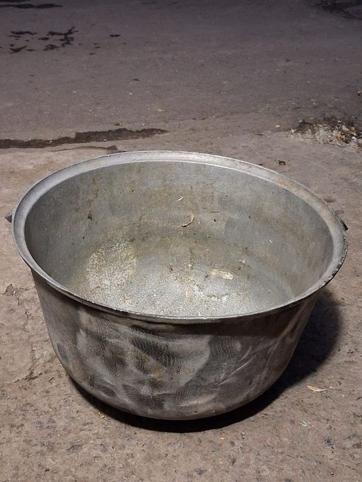 Продам  хороший  казан