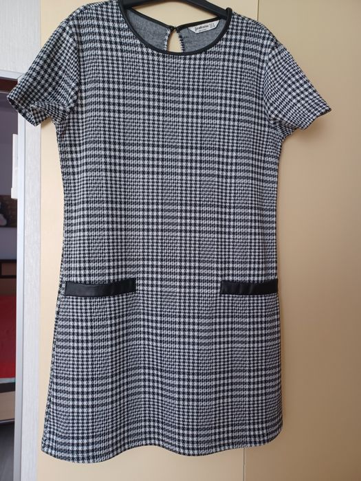 Пролетно-есенна рокля