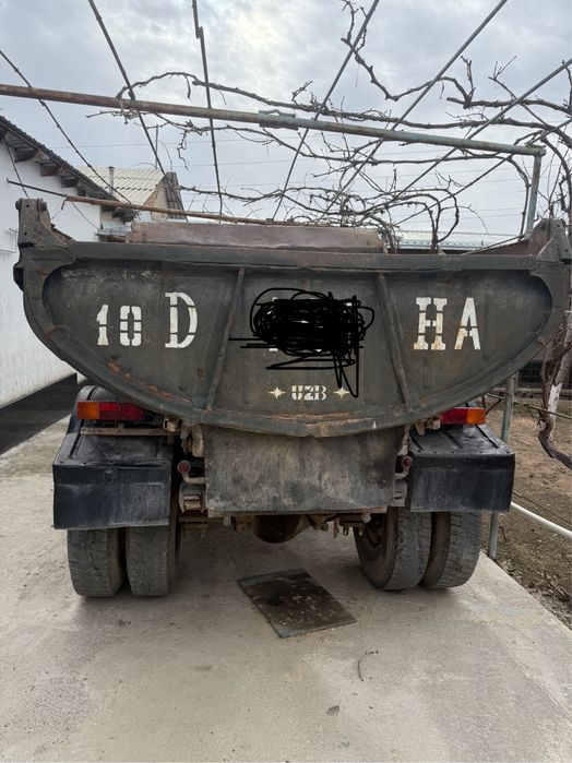 Зил самасвал сотилади