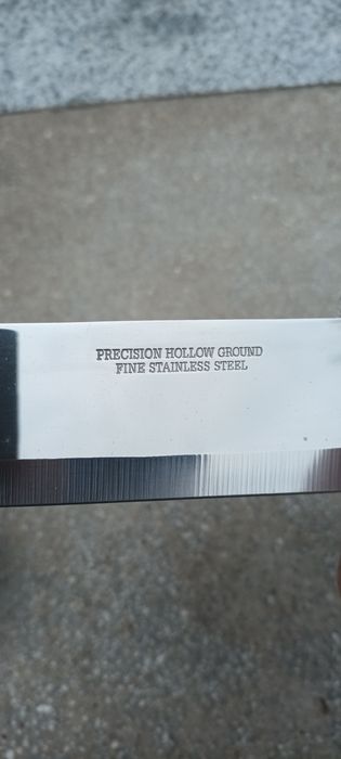 Cuțit, set în cutie