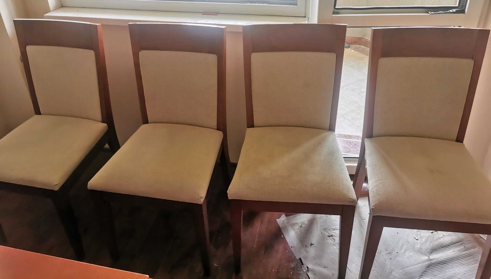 Кухненски столове