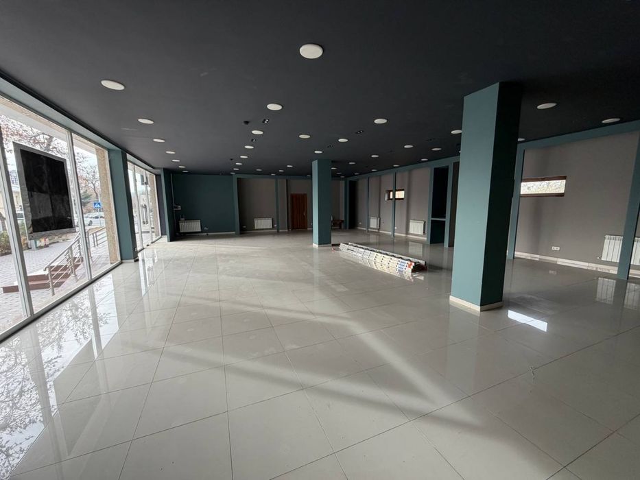 [SM] Сдаётся магазин, офис Лабзак, первая линия