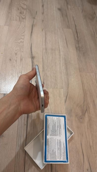 Iphone 16 256gb sim/esim