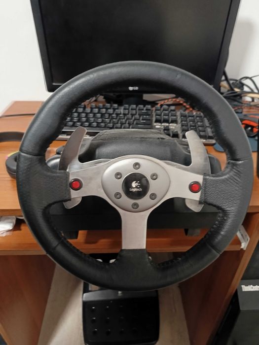 Logitech g25 волан