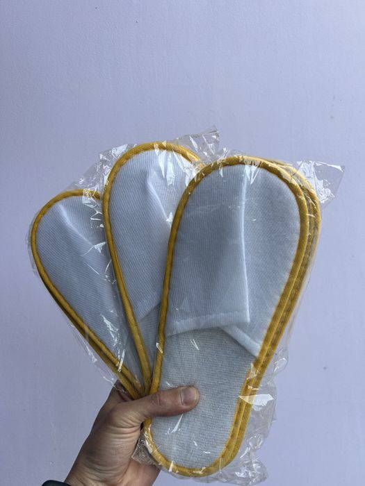 Одноразоваые махровые тапчки