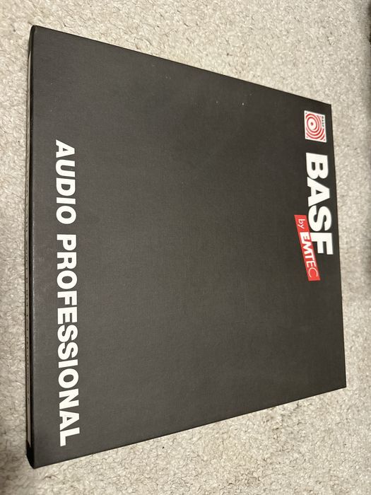 Banda magnetofon nou BASF LPR 35 pe rola metalica