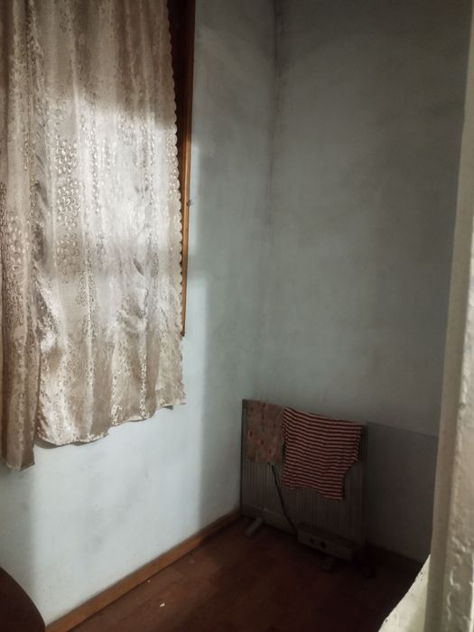 Продам чиланзар 23.   2/4/5.  Балкон 1,2*3