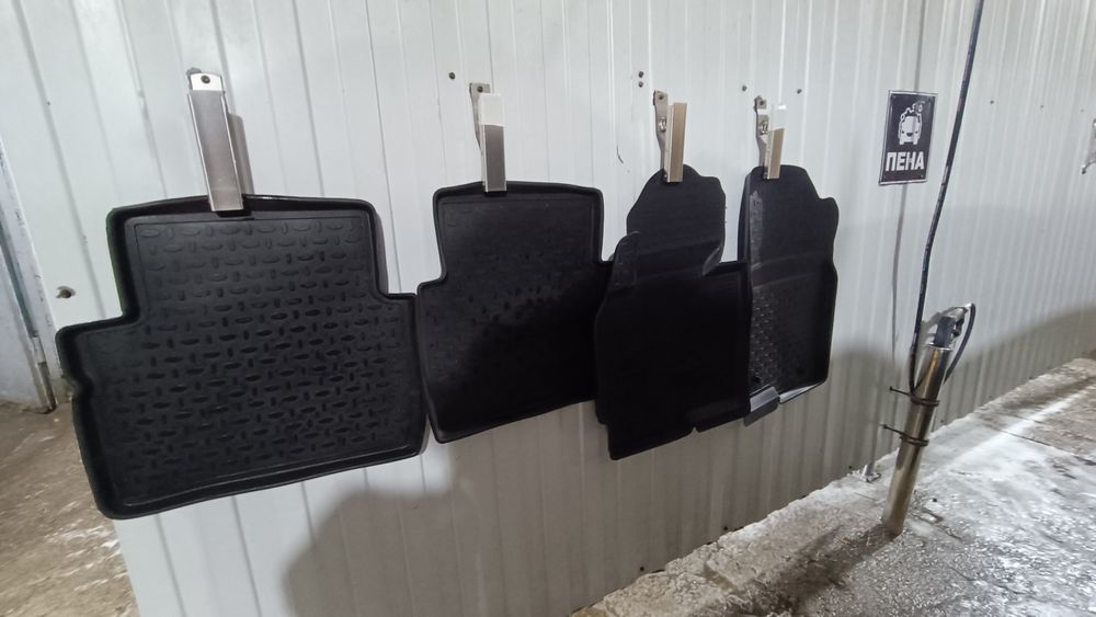 Оригинальные резиновые полики Mazda cx5