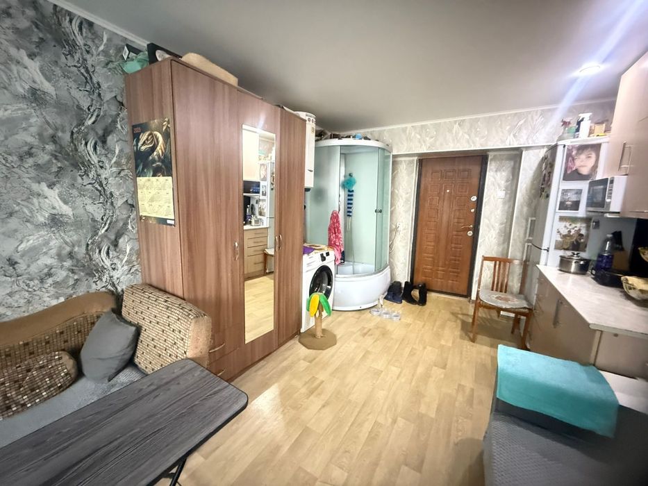 Продаётся комната в общежитии 18м2 6500