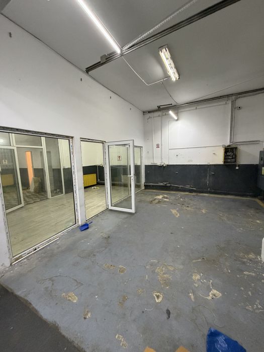 Inchiriezi hala Coresi brasov 153 m2