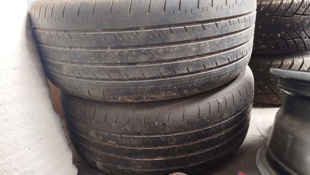 Продается Шины 215/50/17 2 шт