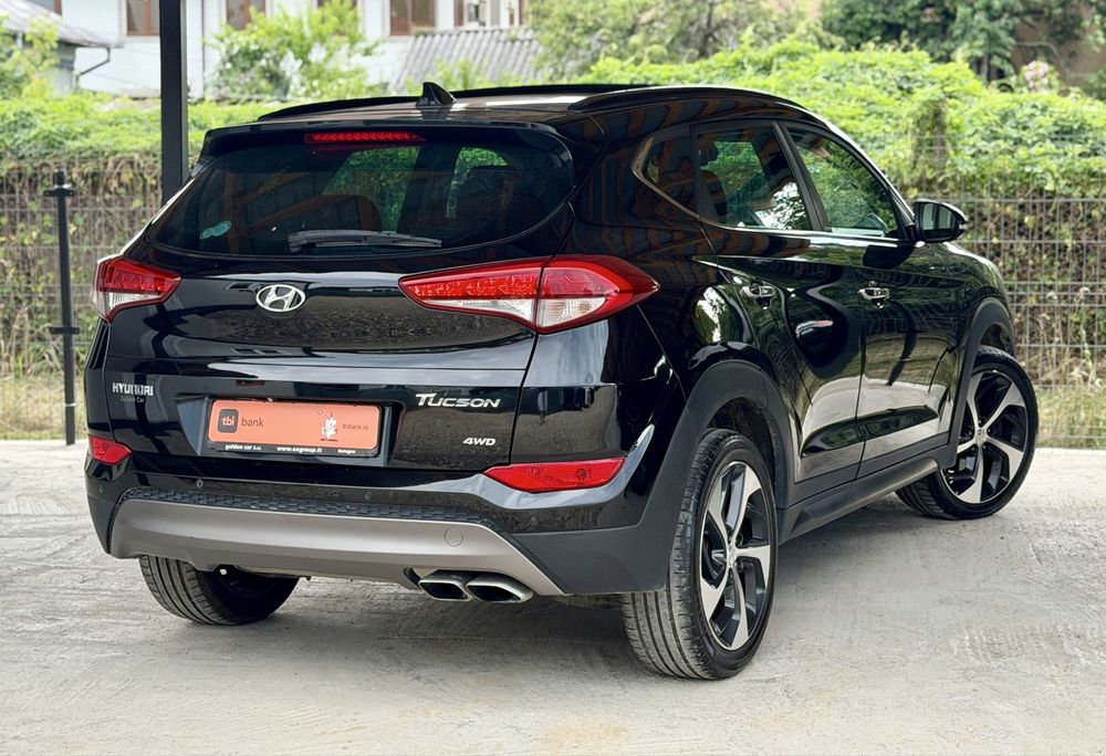 Hyundai Tucson 4x4 Xpossible 2.0d automat pano led Rate/leasing/buy/back