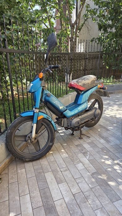 Vând Peugeot Fox