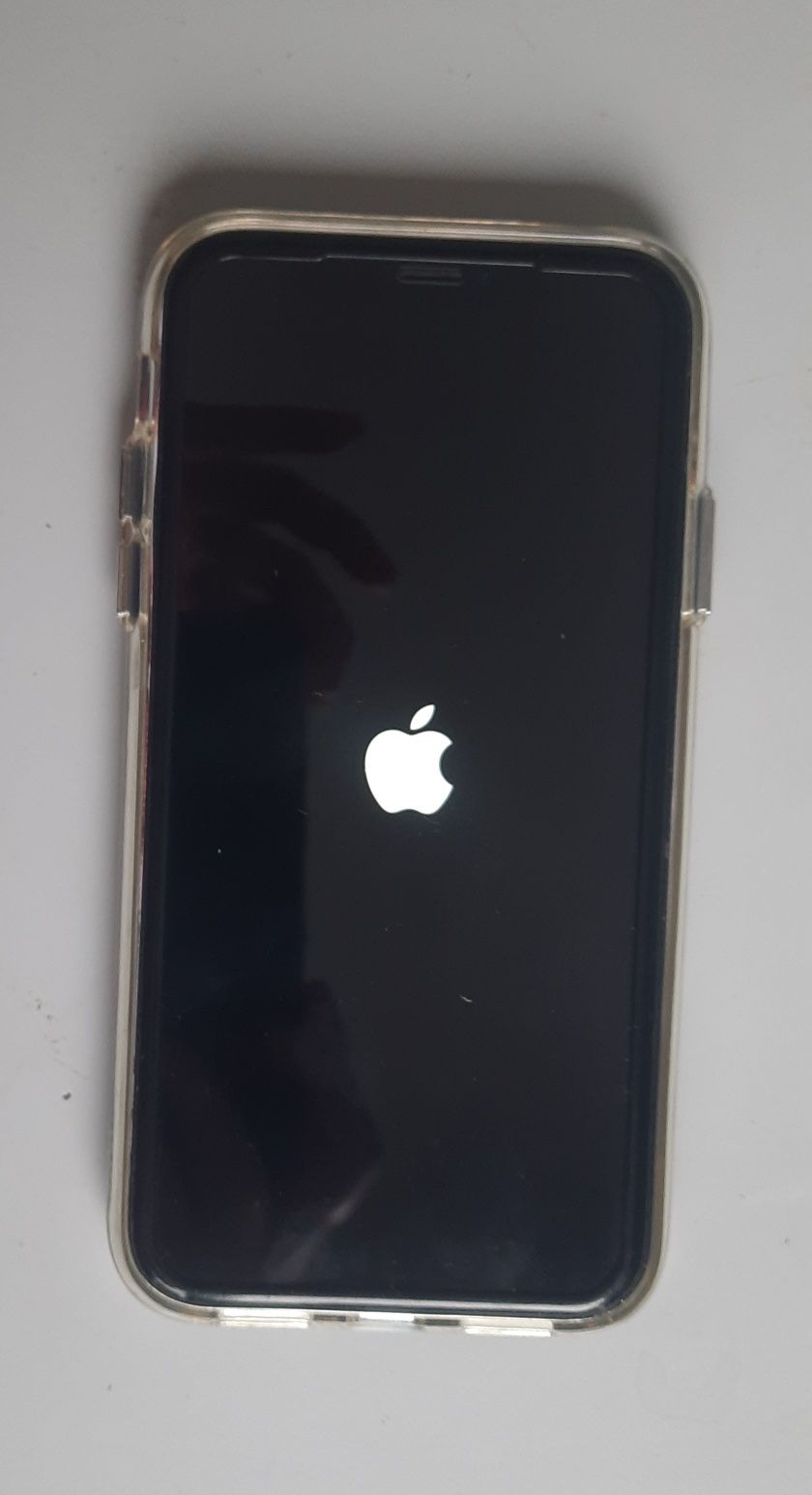 IPhone XR. 128 Гб памяти. Смартфон. Мобильный телефон: 100 000 тг ...
