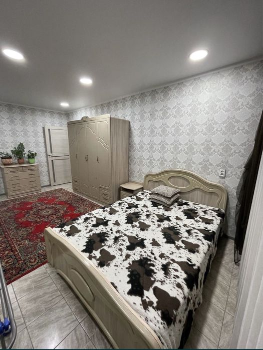 Сдам 2 ком кв на длительно