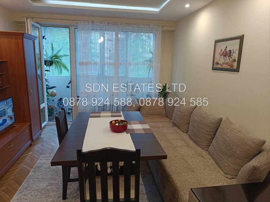 Продава се Тристаен апартамент в Казанлък - 85 кв.м за 870 €/кв.м - Снимка #2