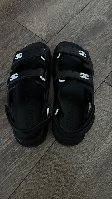 Сандалии Chanel