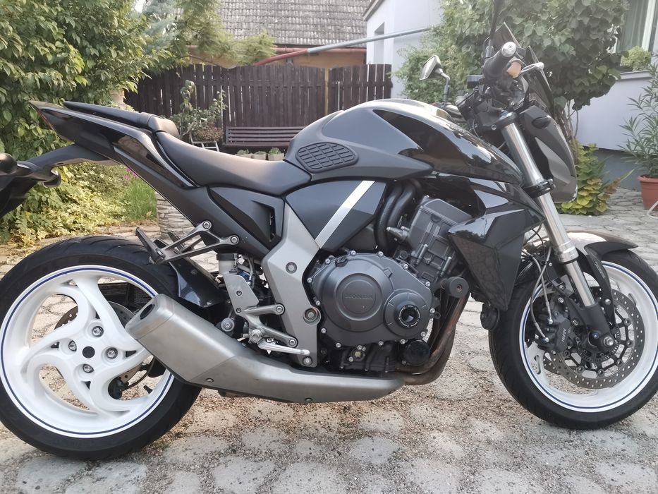 Honda cb1000r 2009
