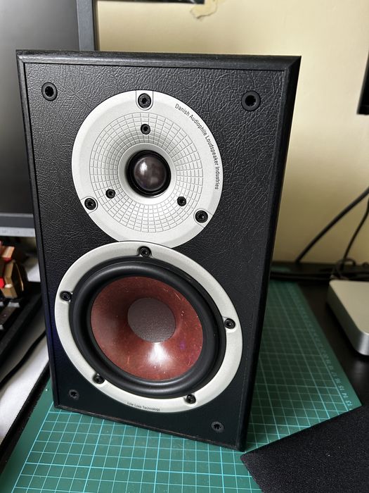 Звукова система Dali Specter 2 Edifier T5 Yamaha A-S300 Fiio K11 R2R  IFI Power X