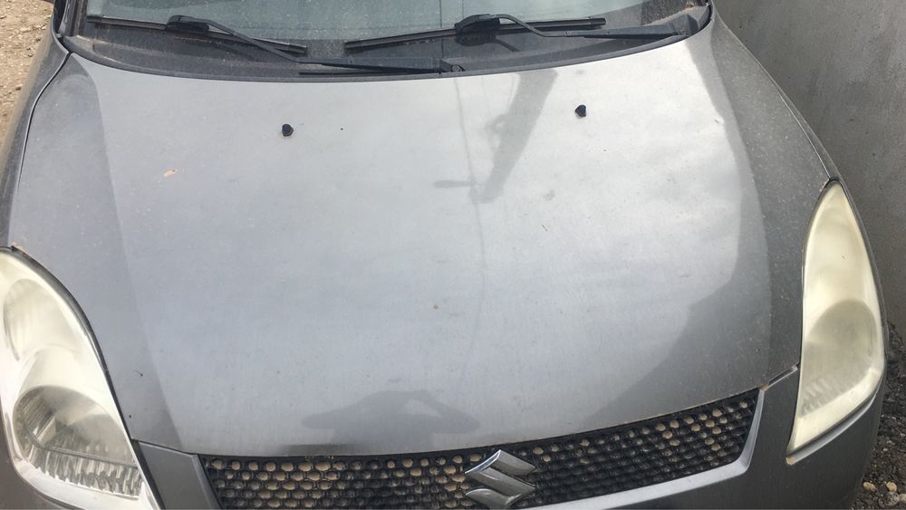 Dezmembrez suzuki swift 1.3