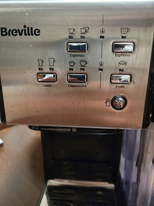 Esspresor Breville prima latte vcf108x