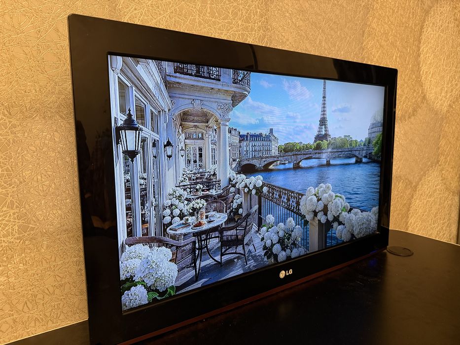 Телевизор LG диагональ 32