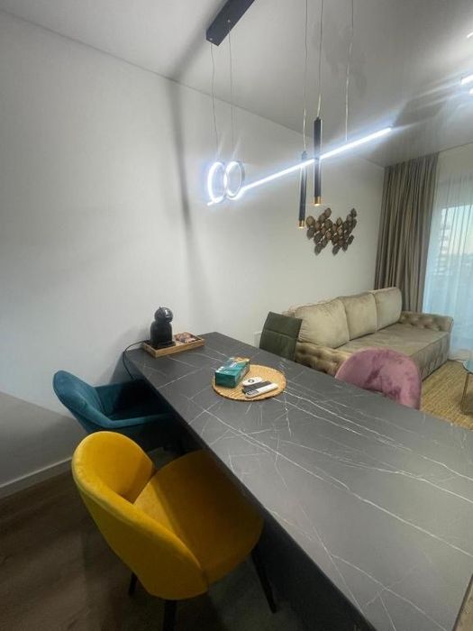 Inchiriez apartament 2 camere