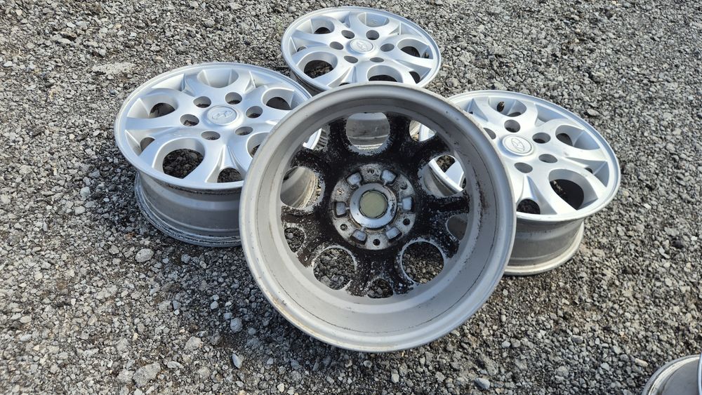 Оригинални джанти Хюндаи 6/139.7 Hyundai h1 6x139.7