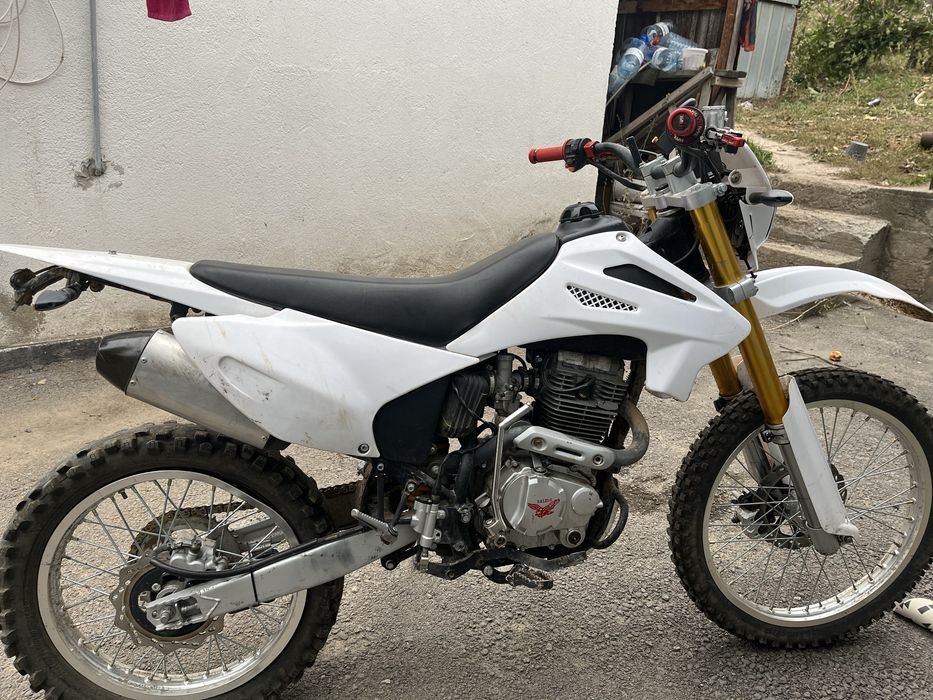 Продаю Эндуро 06