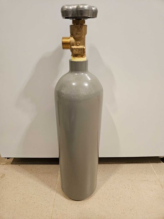 Бутилка за Хелий