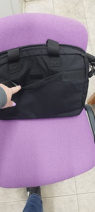 Чанта за лаптоп EASTPAK