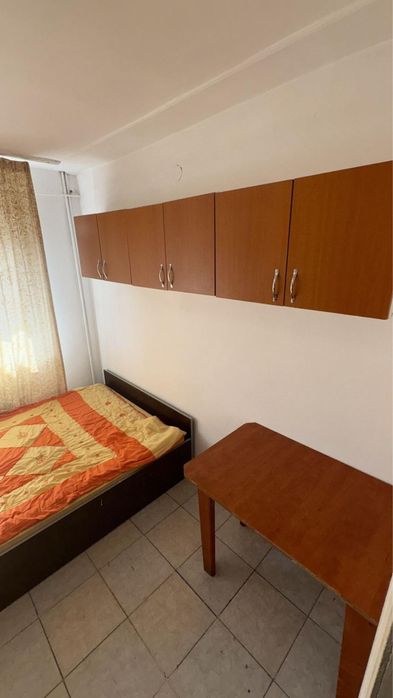 Chirie Camera privata cu baia bucataria comun centru tg cucu iasi P.F