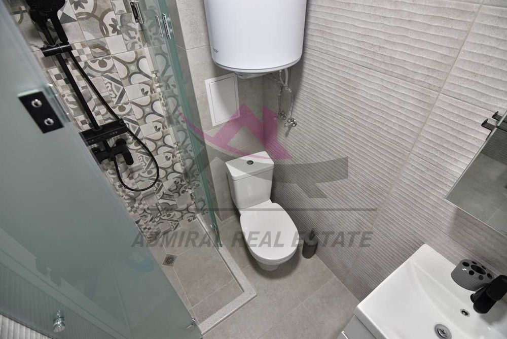 Продава се Двустаен апартамент в Варна, Възраждане 3 - 51 кв.м за 2745 €/кв.м - Снимка #5