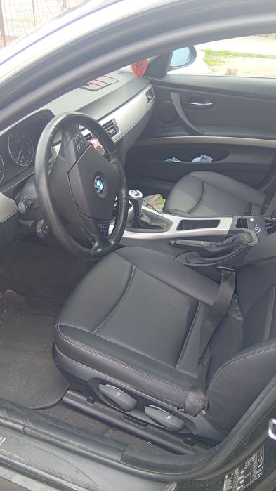 Vând BMW seria 3.318 2006
