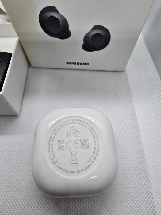 Samsung Galaxy Buds FE
