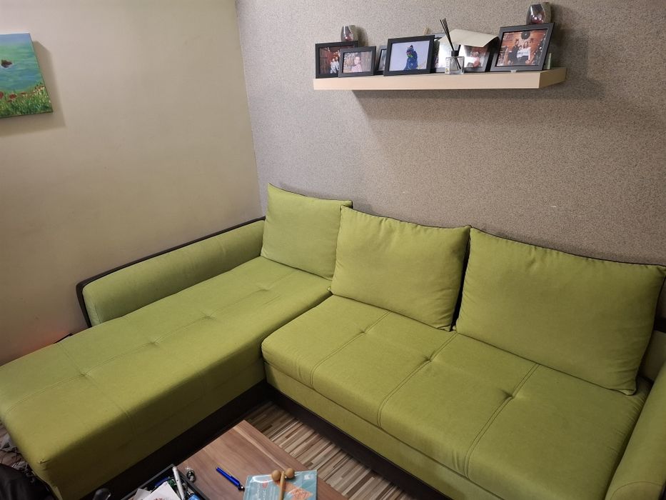 Ъглов Диван-десен