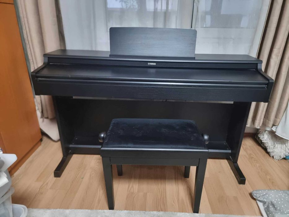 Pian digital Yamaha Arius YDP-165 Black + scaun Gewa Deluxe + căști Audio-Technica