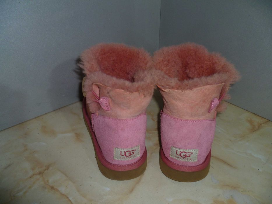 UGG оригинални ботуши №40