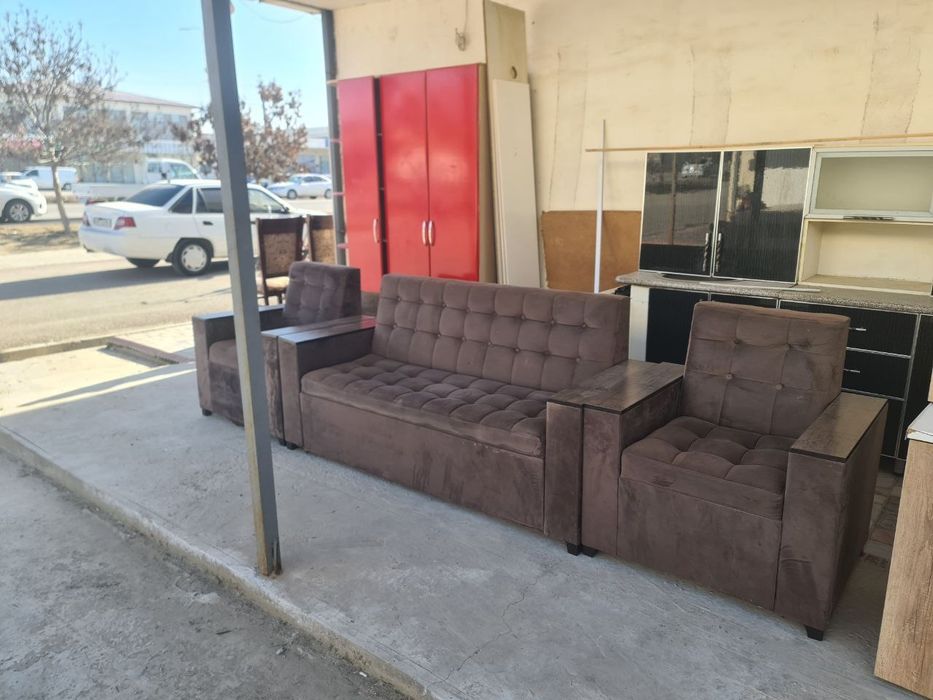 Диван и кресло идеально