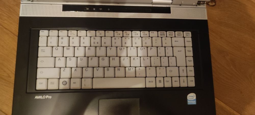 Laptop Fujitsu Siemens amilo pro