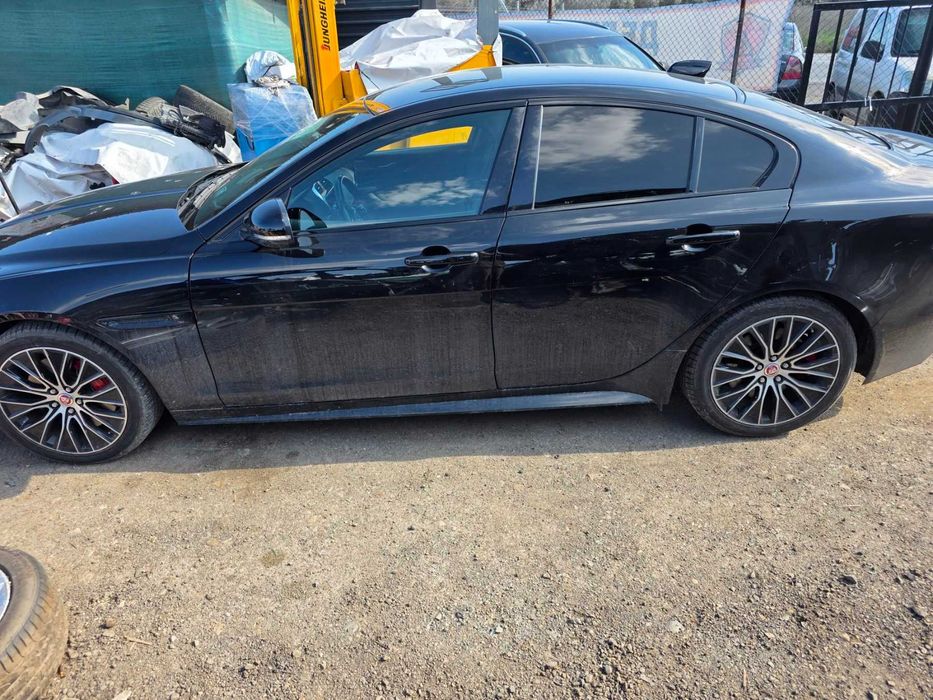 ***Само на части*** Jaguar XE R - Dynamic 2.0d